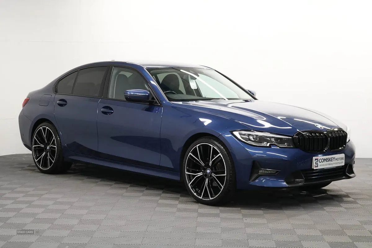 BMW 3 Series 320d MHT Sport - Image 1