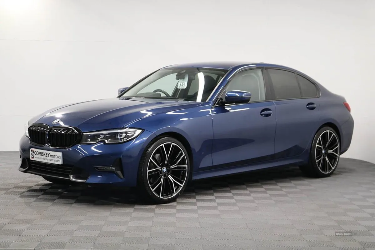 BMW 3 Series 320d MHT Sport - Image 3