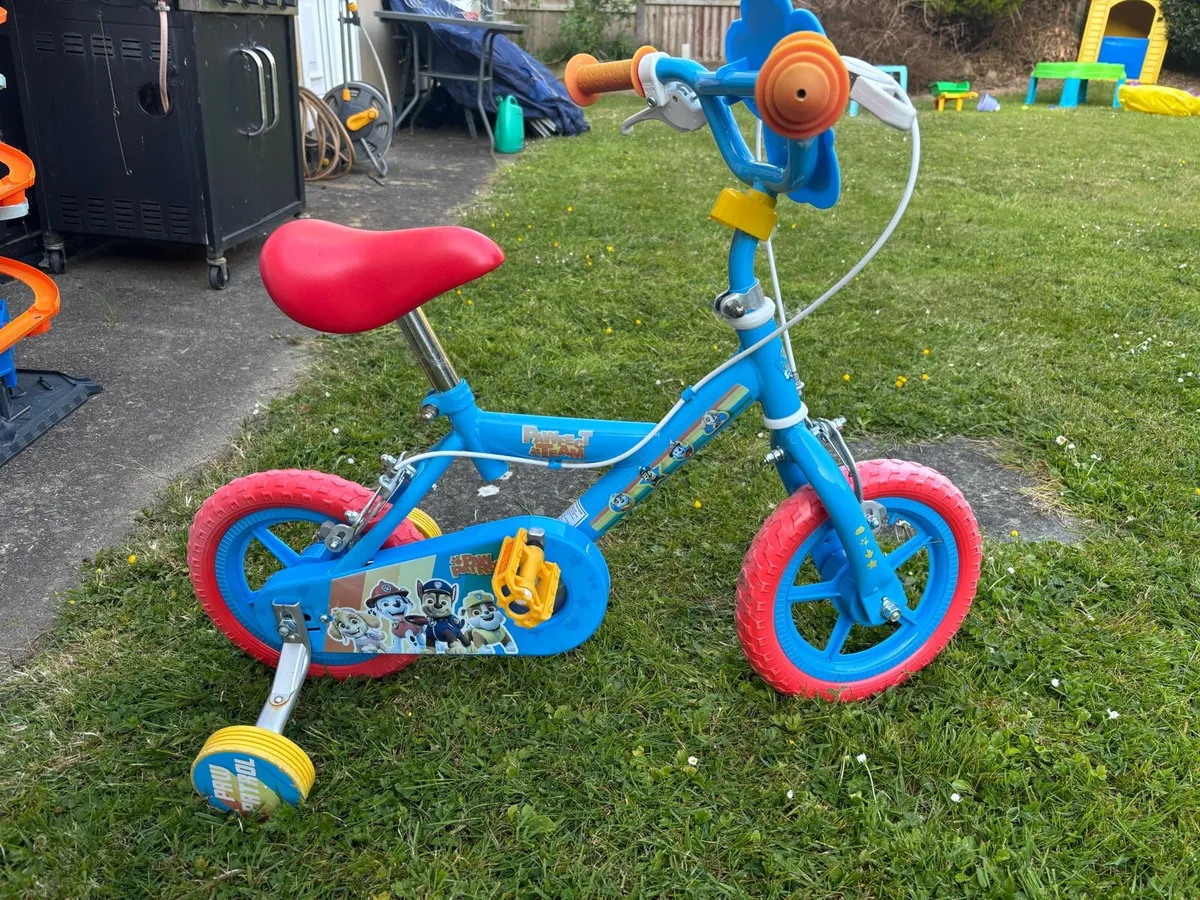 Paw Patrol Bike with Stabilizer