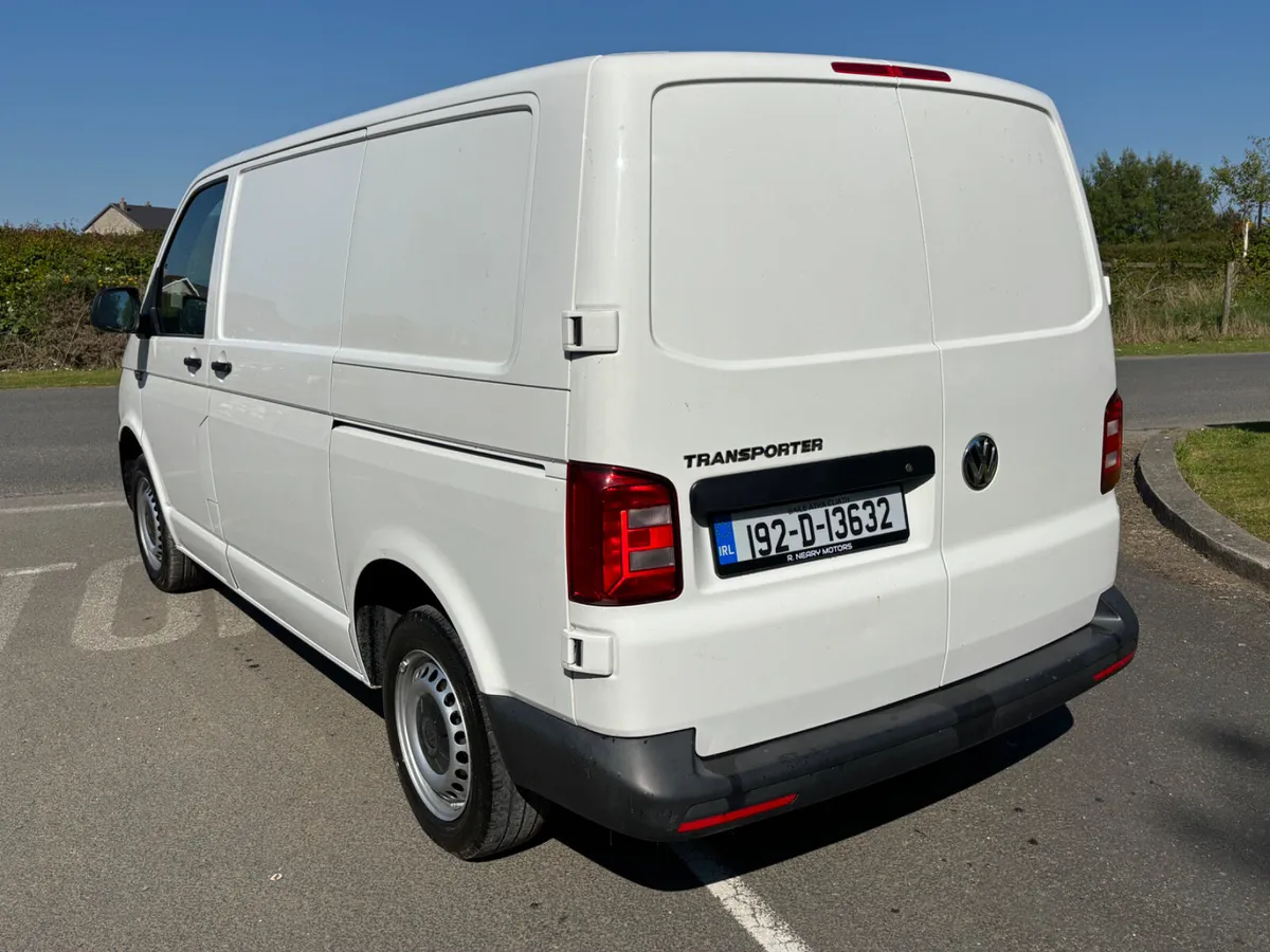 2019 Volkswagen Transporter SWB Vat INC - Image 4