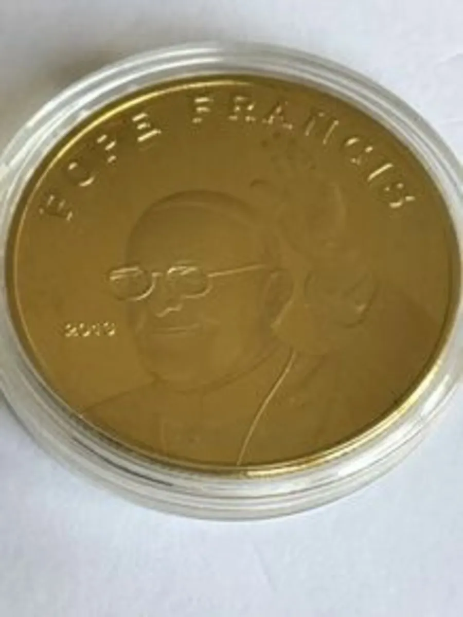 Commemorative Coin - Pope Francis