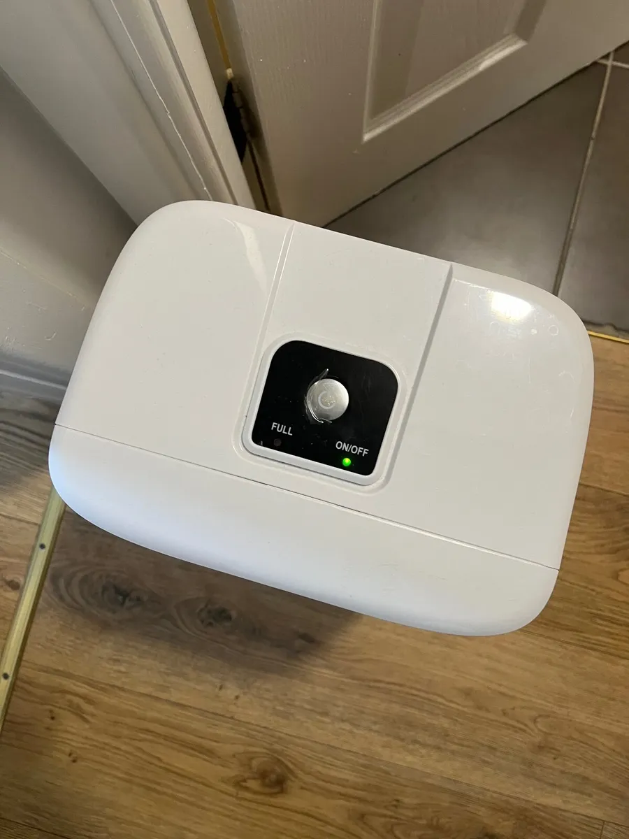 De Vielle Dehumidifier (10L) - Image 2