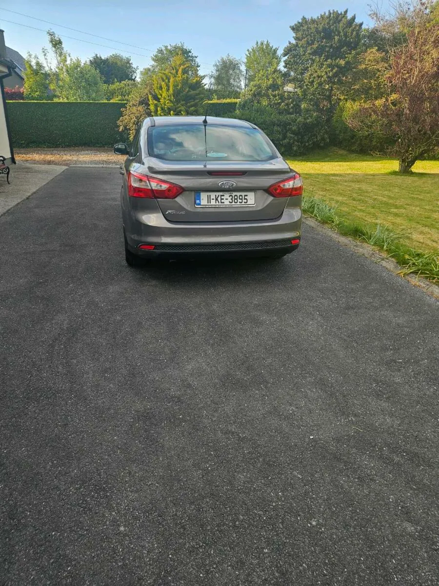 Ford  Focus - Image 4