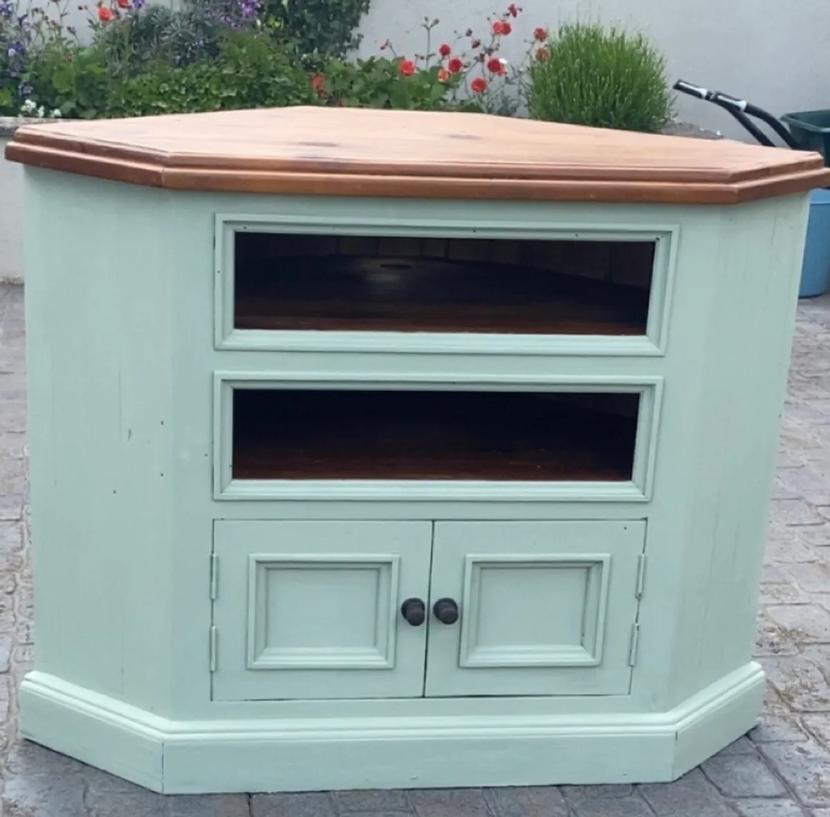 Corner Unit - Image 2