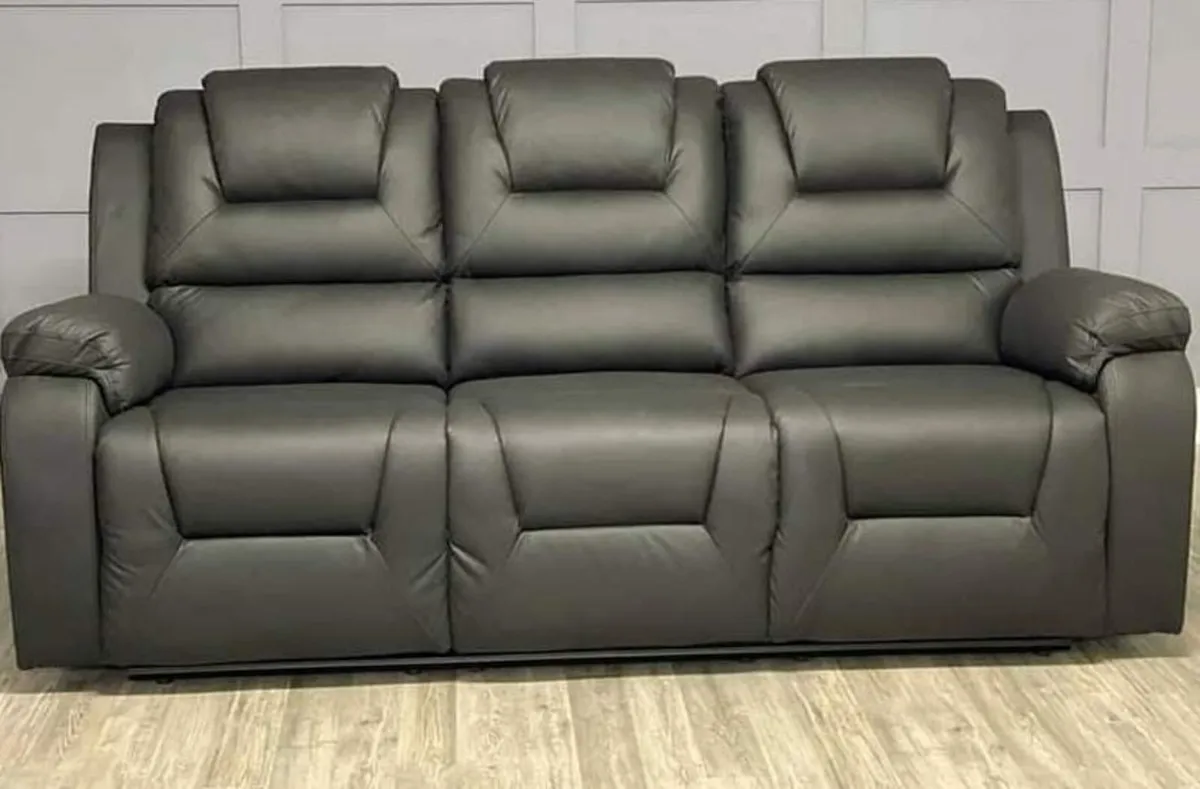 Alex leather Sofas For Sale In Dublin - Image 2