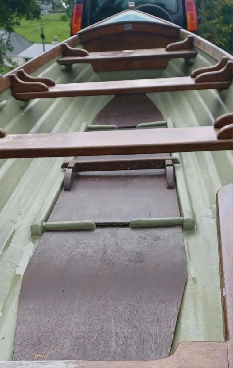 Boat and Trailer - Image 2