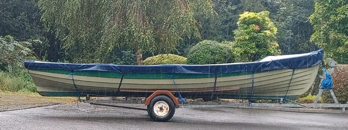 Boat and Trailer - Image 4