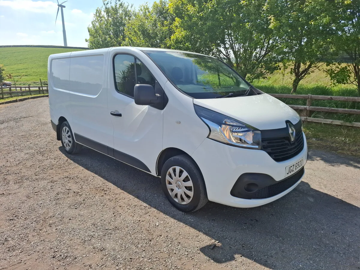 2018 Renault Trafic - Image 1