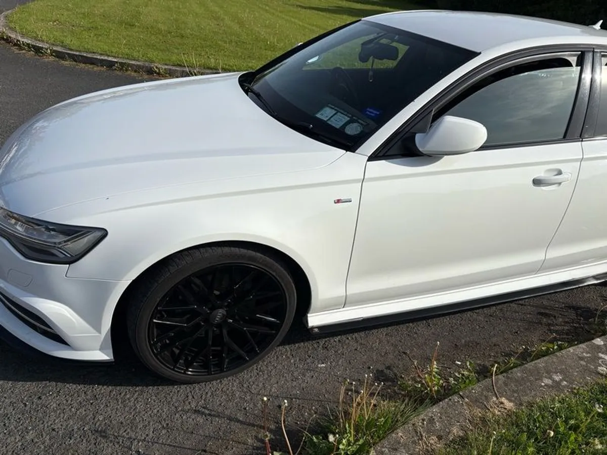 2017 Audi A6 - Image 2