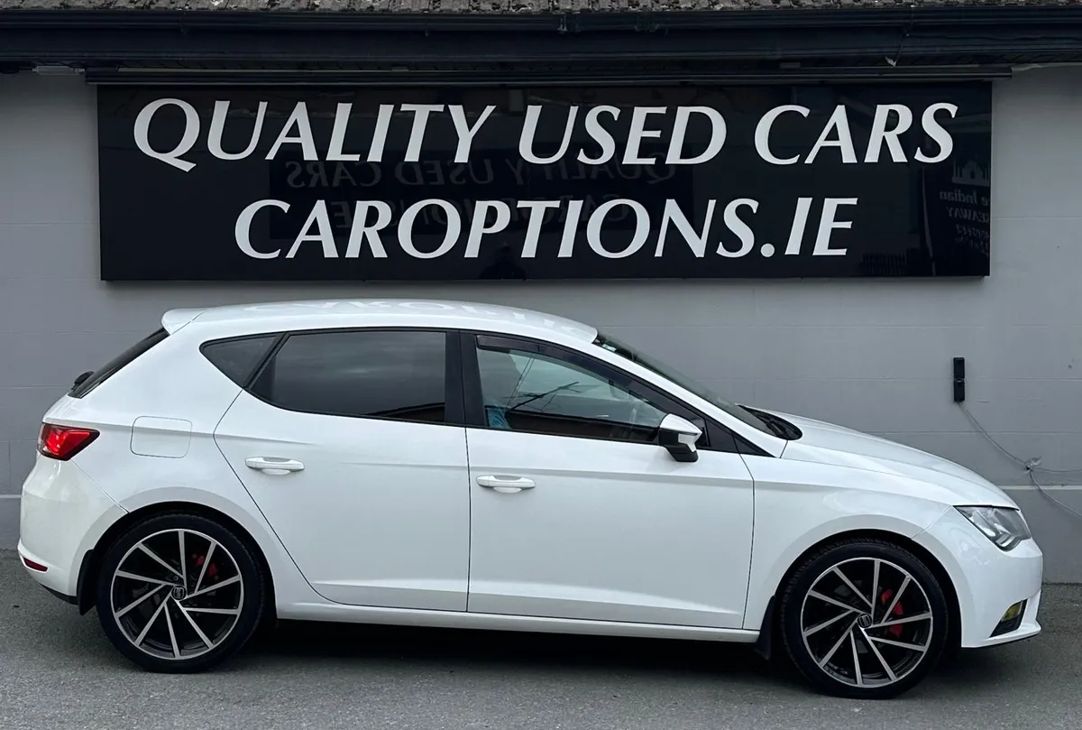 SEAT LEON 1.6 TDI 105HP STYLE S/S 5DR//NEW NCT// - Image 1