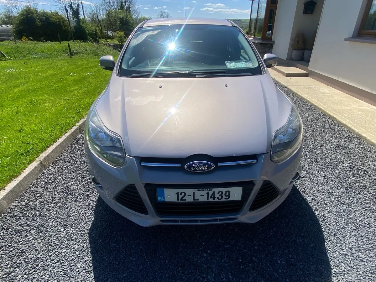 2012 Ford Focus Zetec (Nct 05/26 & Taxed) - Image 3