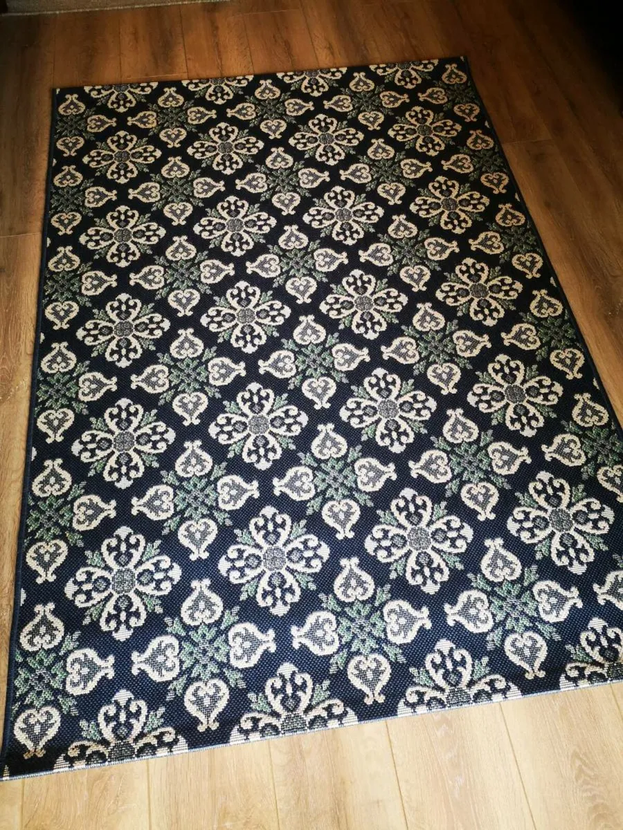 Rug 120 x 170cm - Image 1