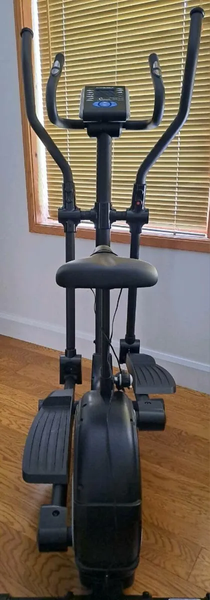 Cross trainer. Roger Black. - Image 2