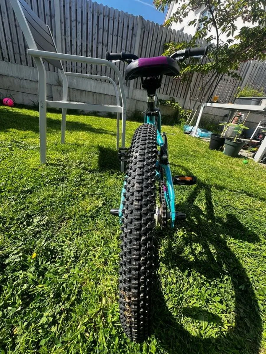 Kids 18'' Squish Bike - Almost New - Image 4