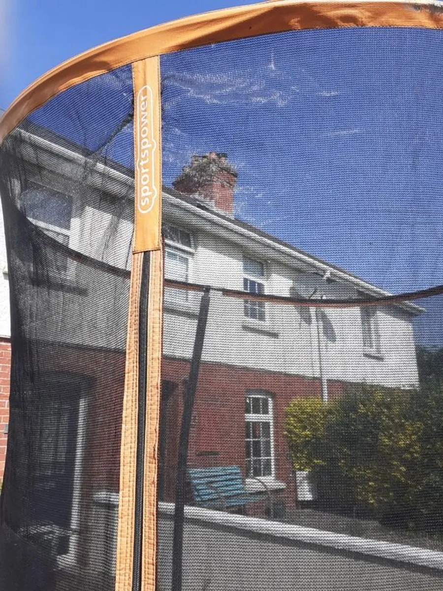Large trampoline - Image 2