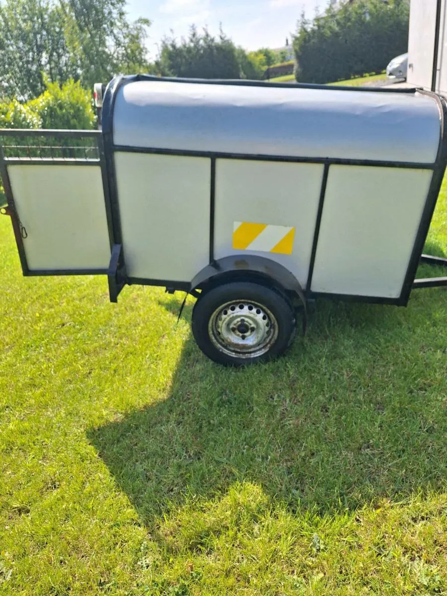 Dog Trailer - Image 3