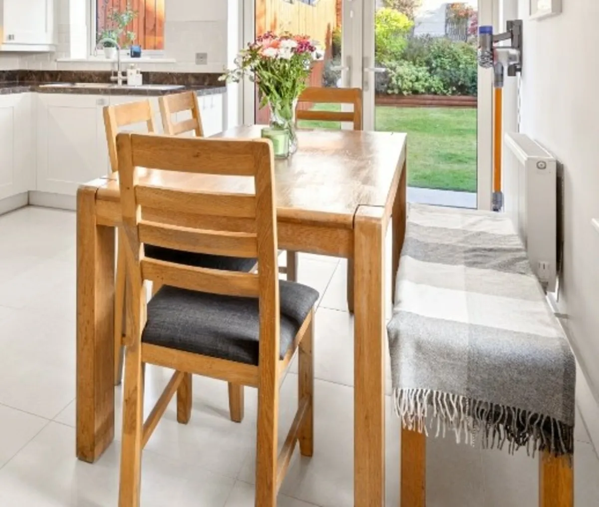 Table and Chairs - Image 1