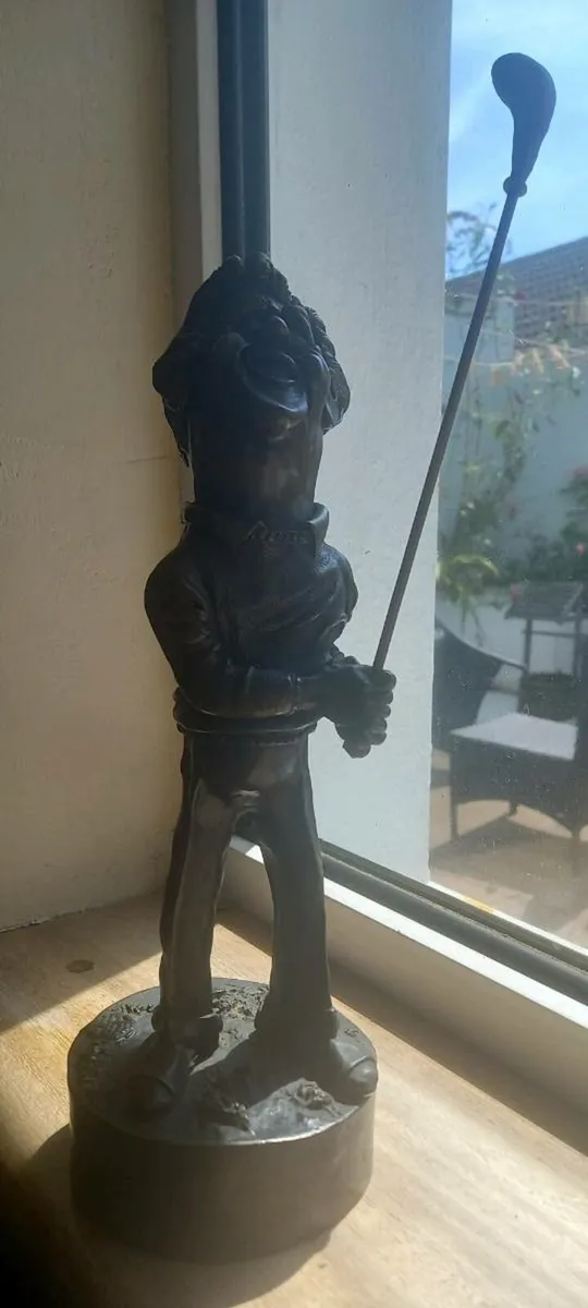 Bronze Sculpture by Irish Artist Stephen Dee - Image 2