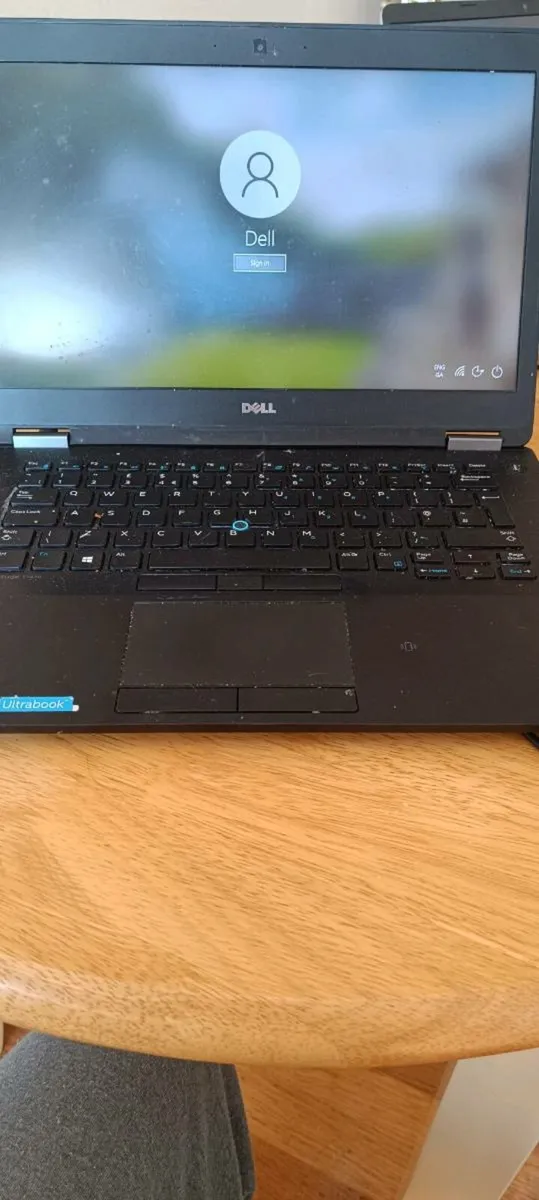 Dell Latitude E7470 laptop - Image 1