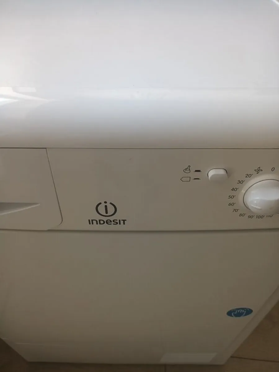 Indesit Tumble Dryer - Image 3