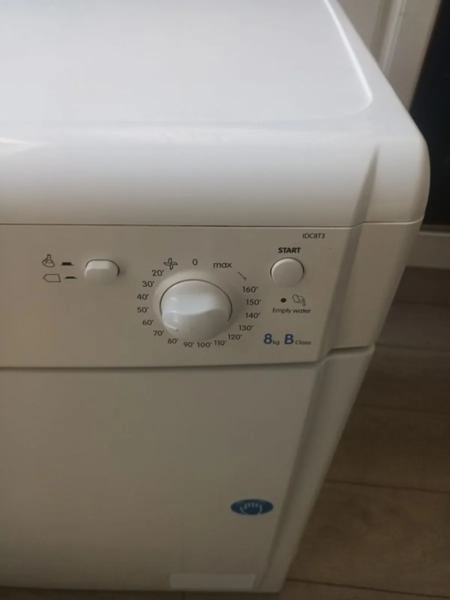 Indesit Tumble Dryer - Image 4