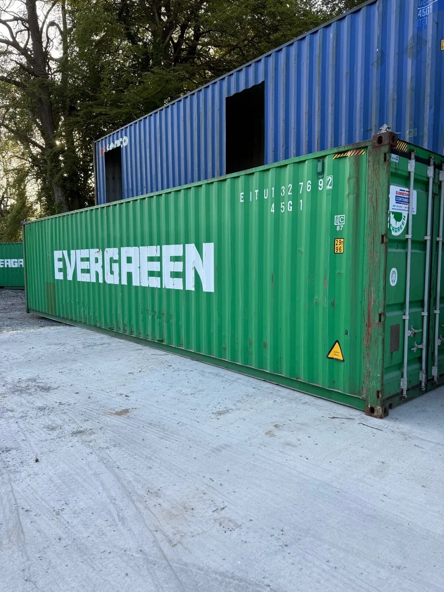 20ft & 40ft storage containers - Image 2