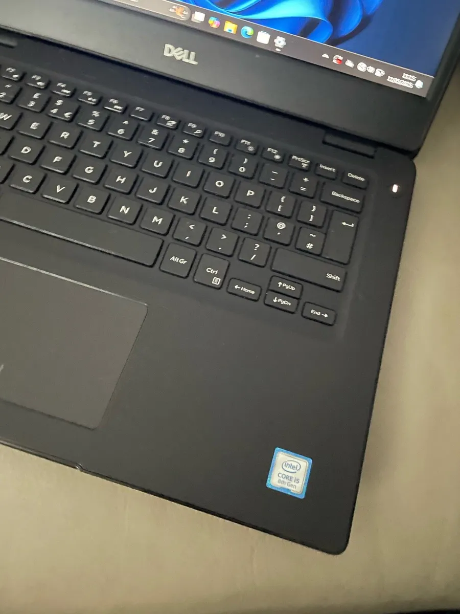 Dell latitude i5 8gb 512 ssd win 11 pro - Image 2