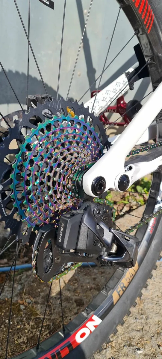 S-Works stumpjumper evo  custom - Image 3