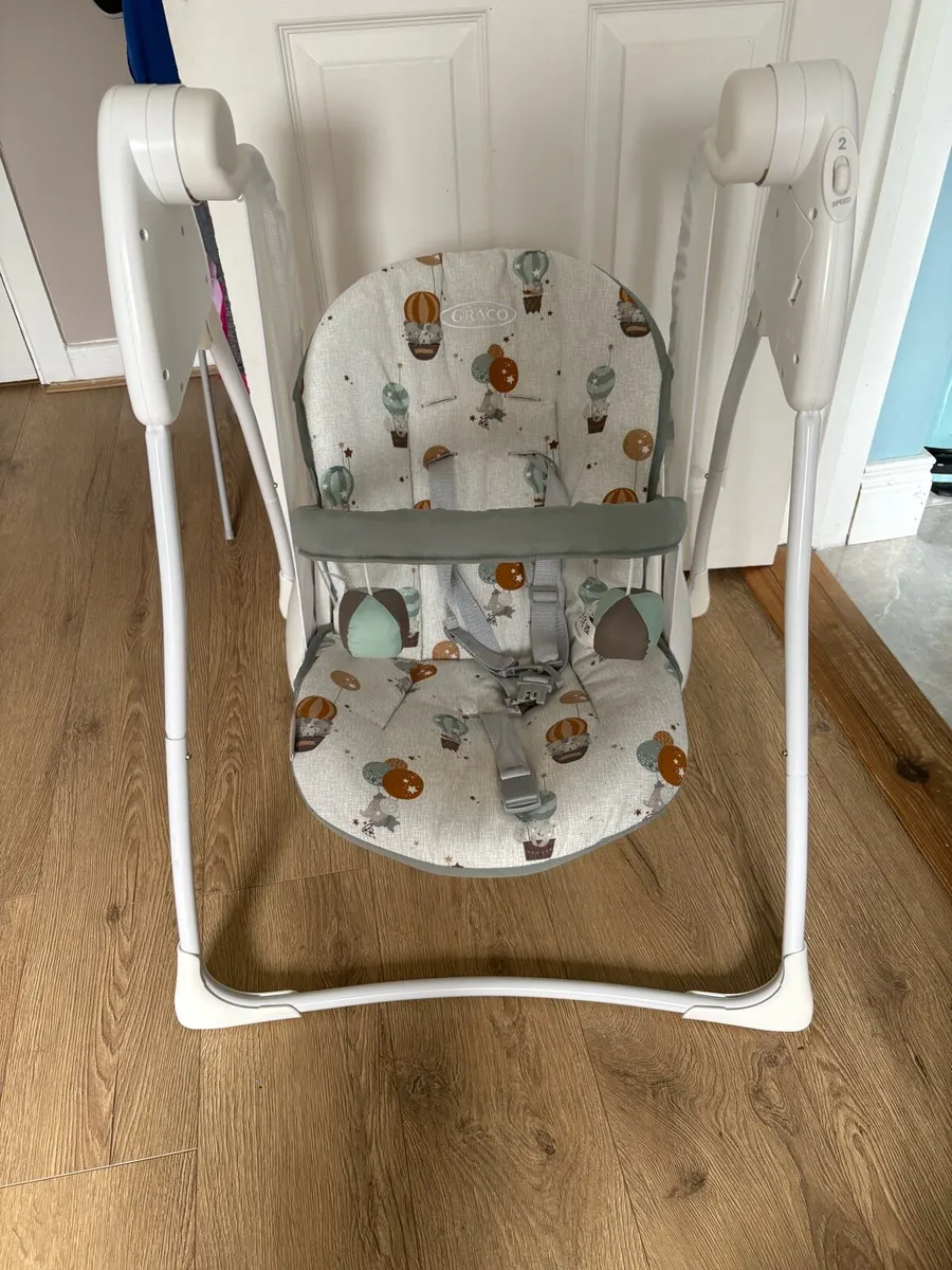 Graco baby swing - Image 1