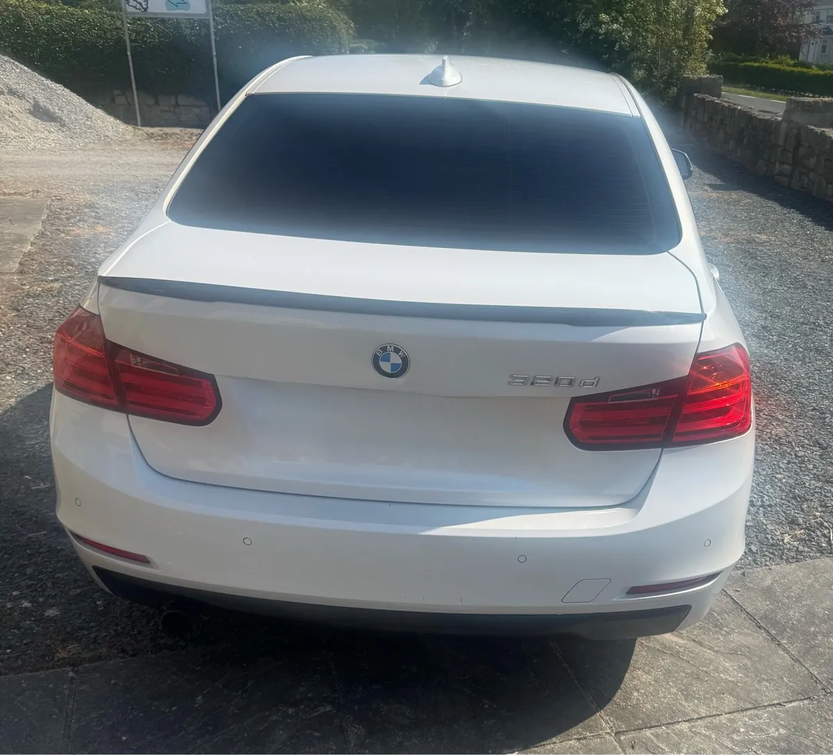 BMW 320D Efficient Dynamics - Image 4