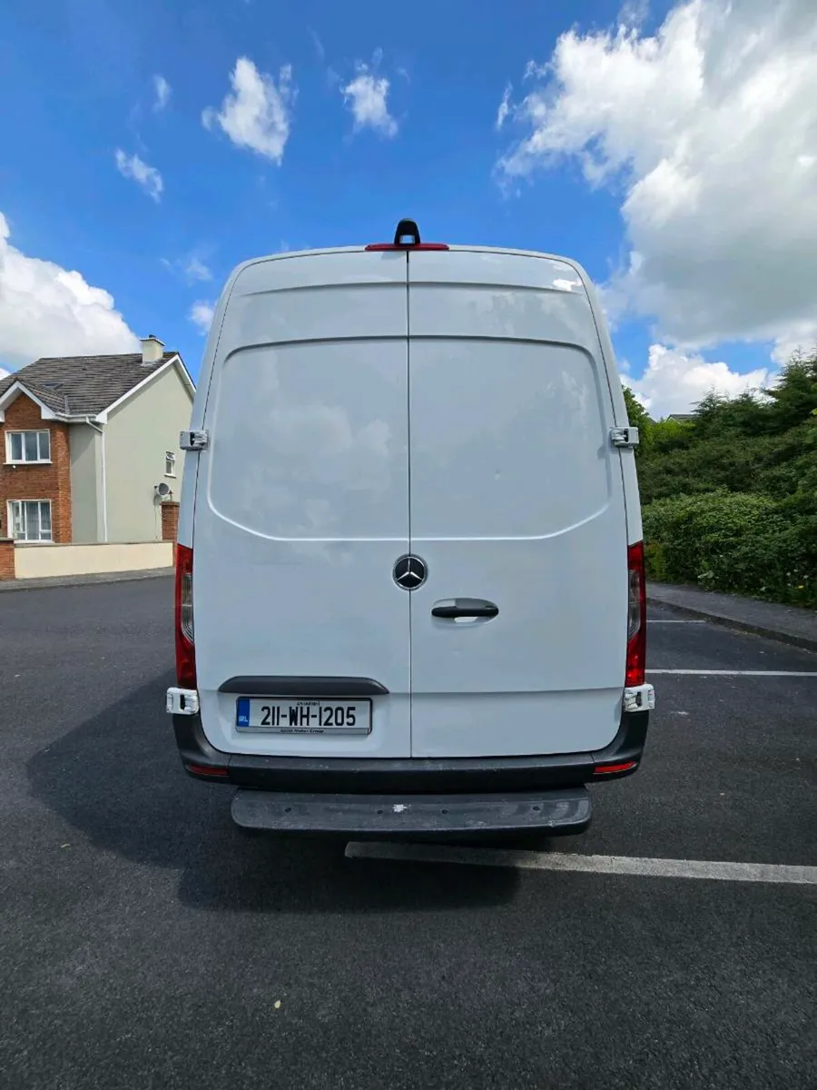 Mercedes-Benz Sprinter 315/43 Eu6 LWB Bread Van - Image 3