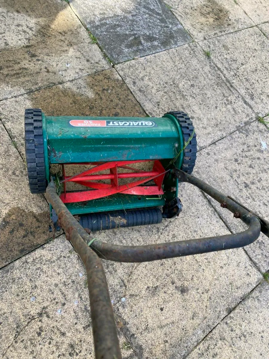 Lawnmower - Image 3