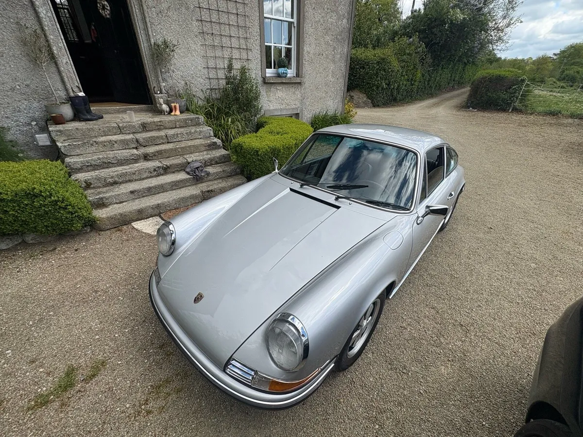 Porsche 911e LHD 2.2 manual - Image 3