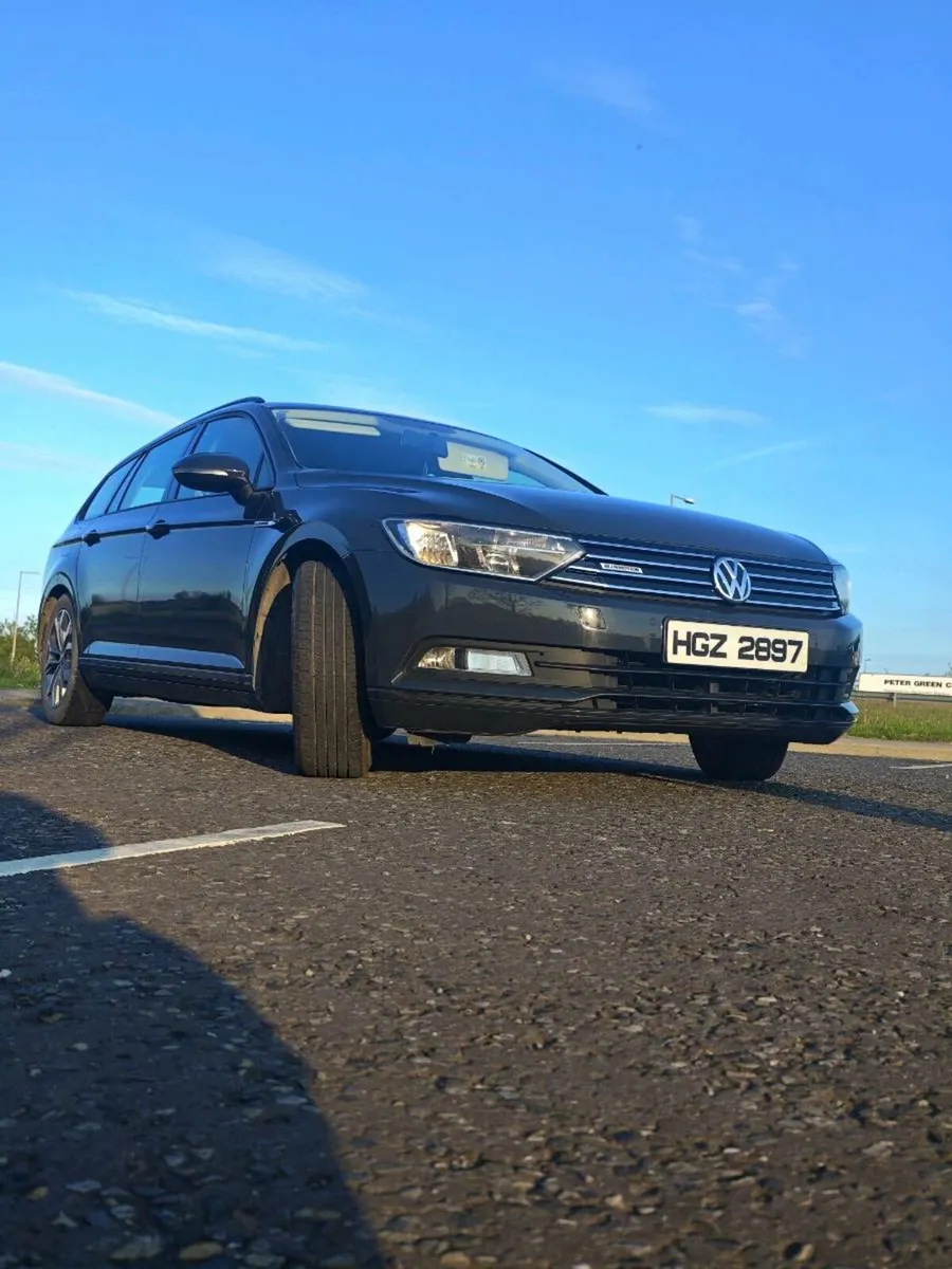 VW Passat 1.6 Tdi manual UK reg - Image 2