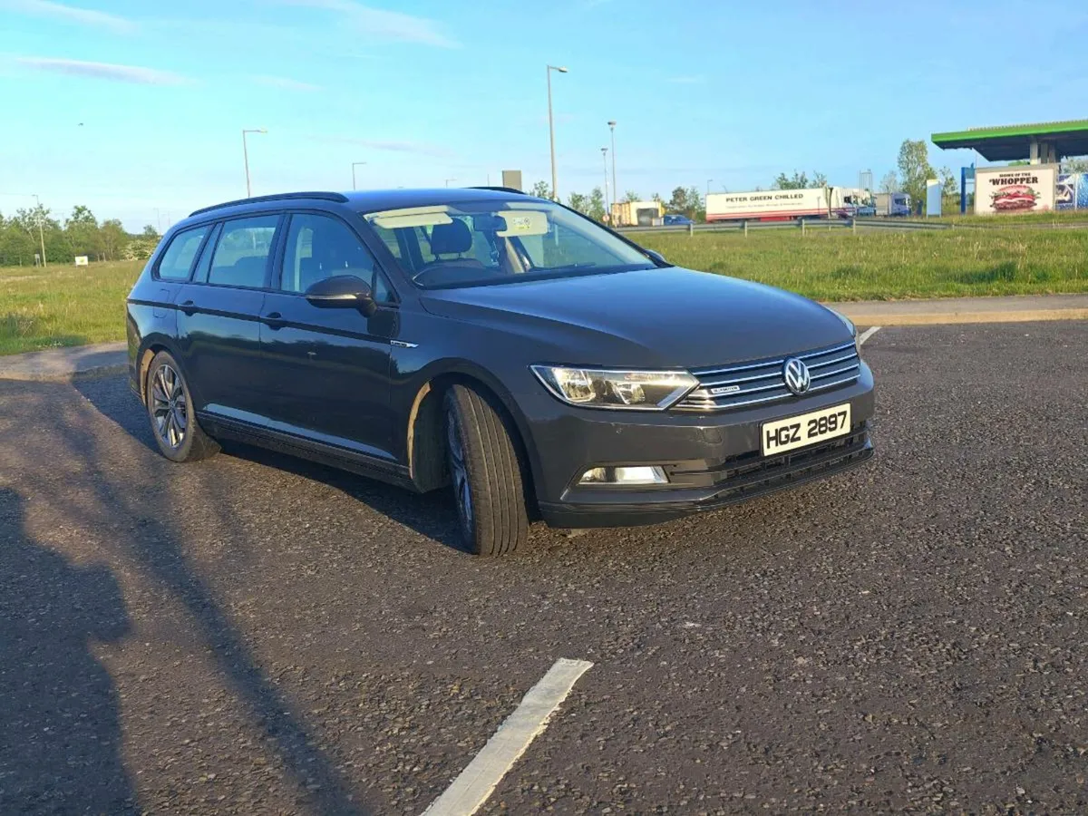VW Passat 1.6 Tdi manual UK reg - Image 3