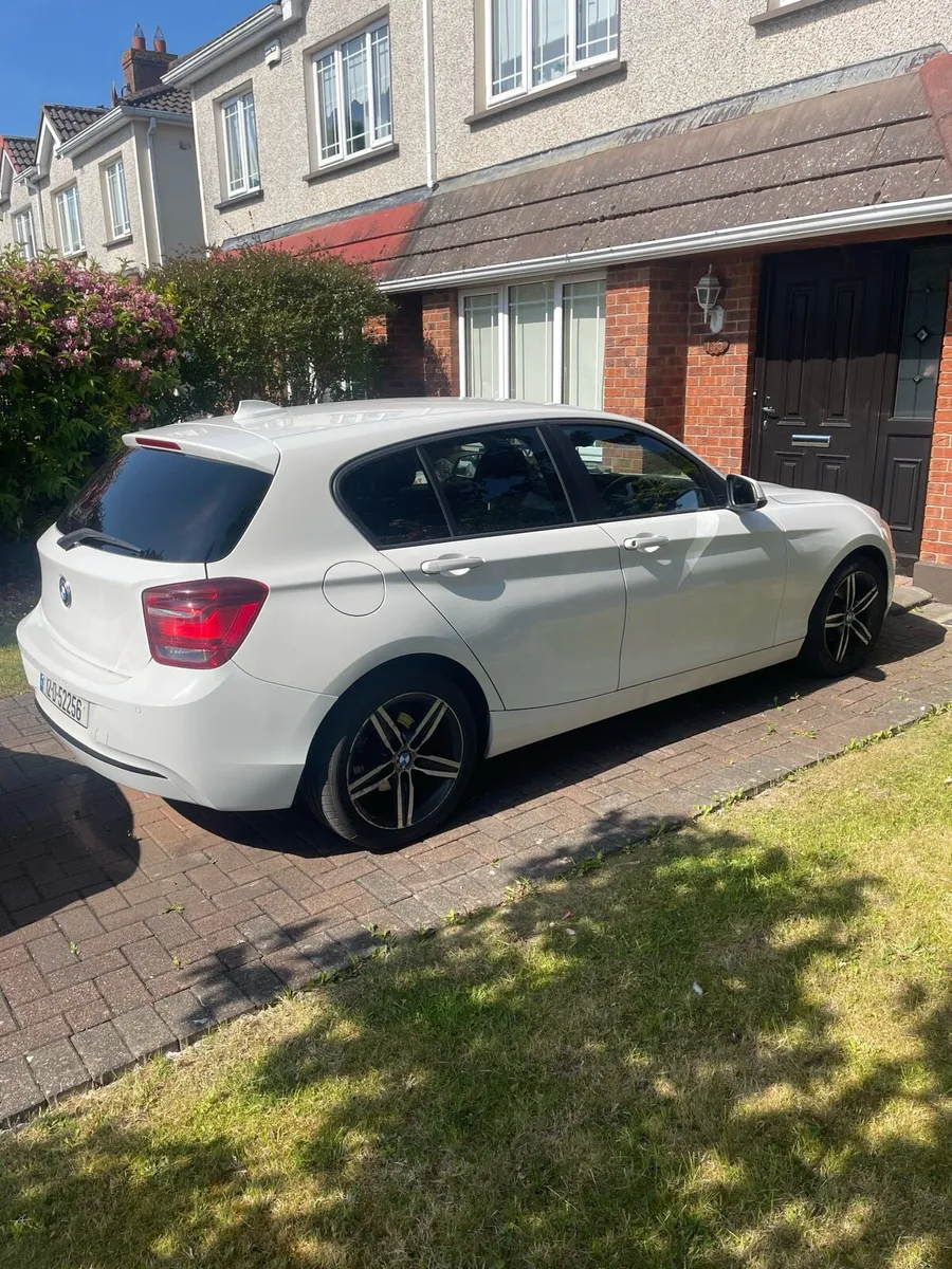BMW 118d Automatic 2012 - Image 1
