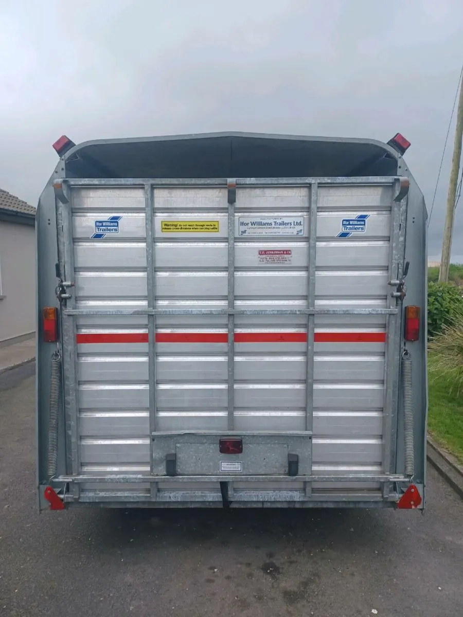 Mint I.W 12 x 6 Cattle Trailer For Sale - Image 2
