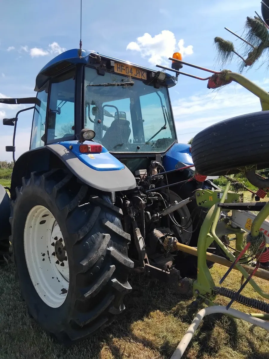 New Holland TM140 - Image 4