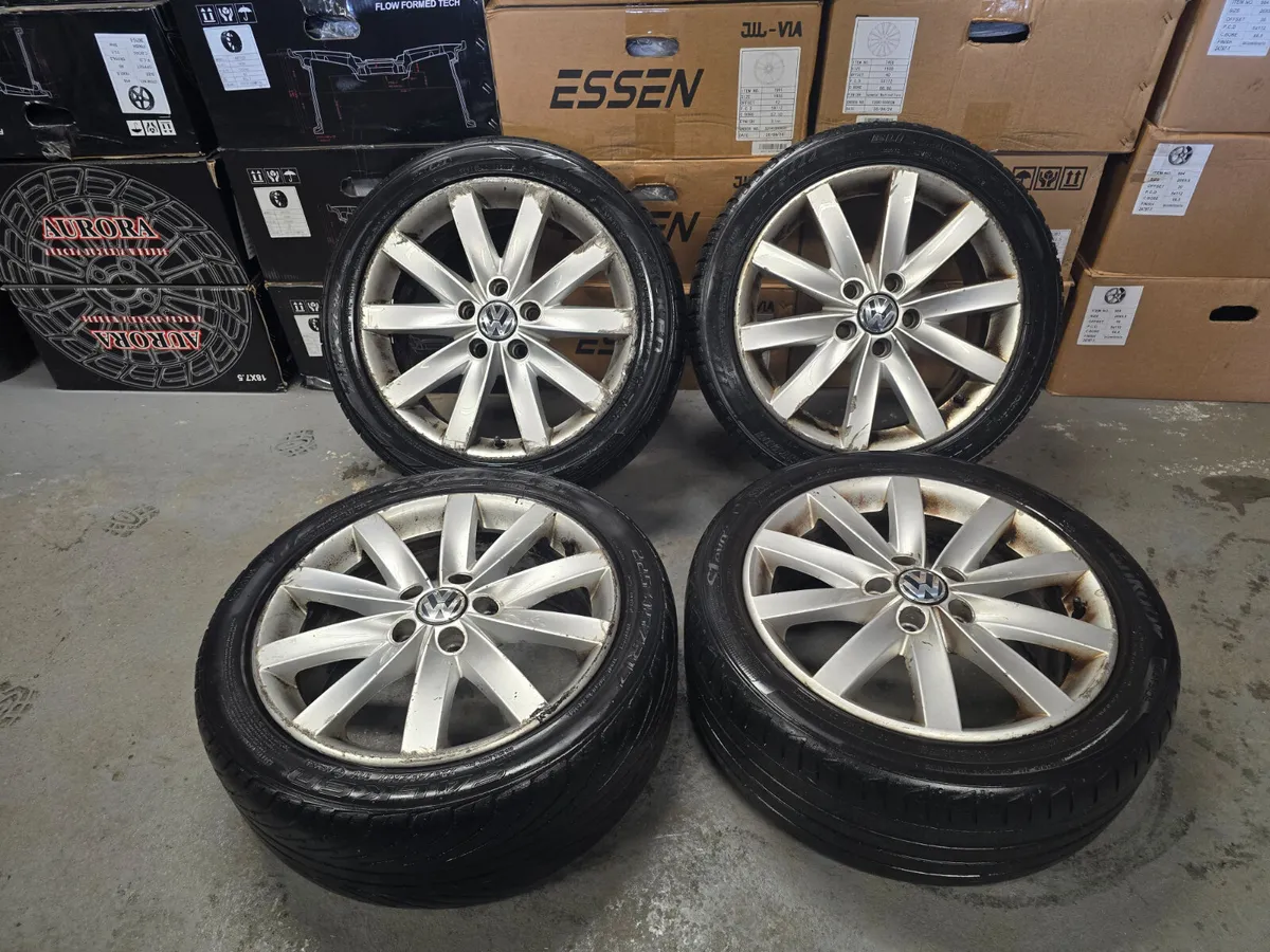 17" Volkswagen Jetta Highline Alloys - Image 1