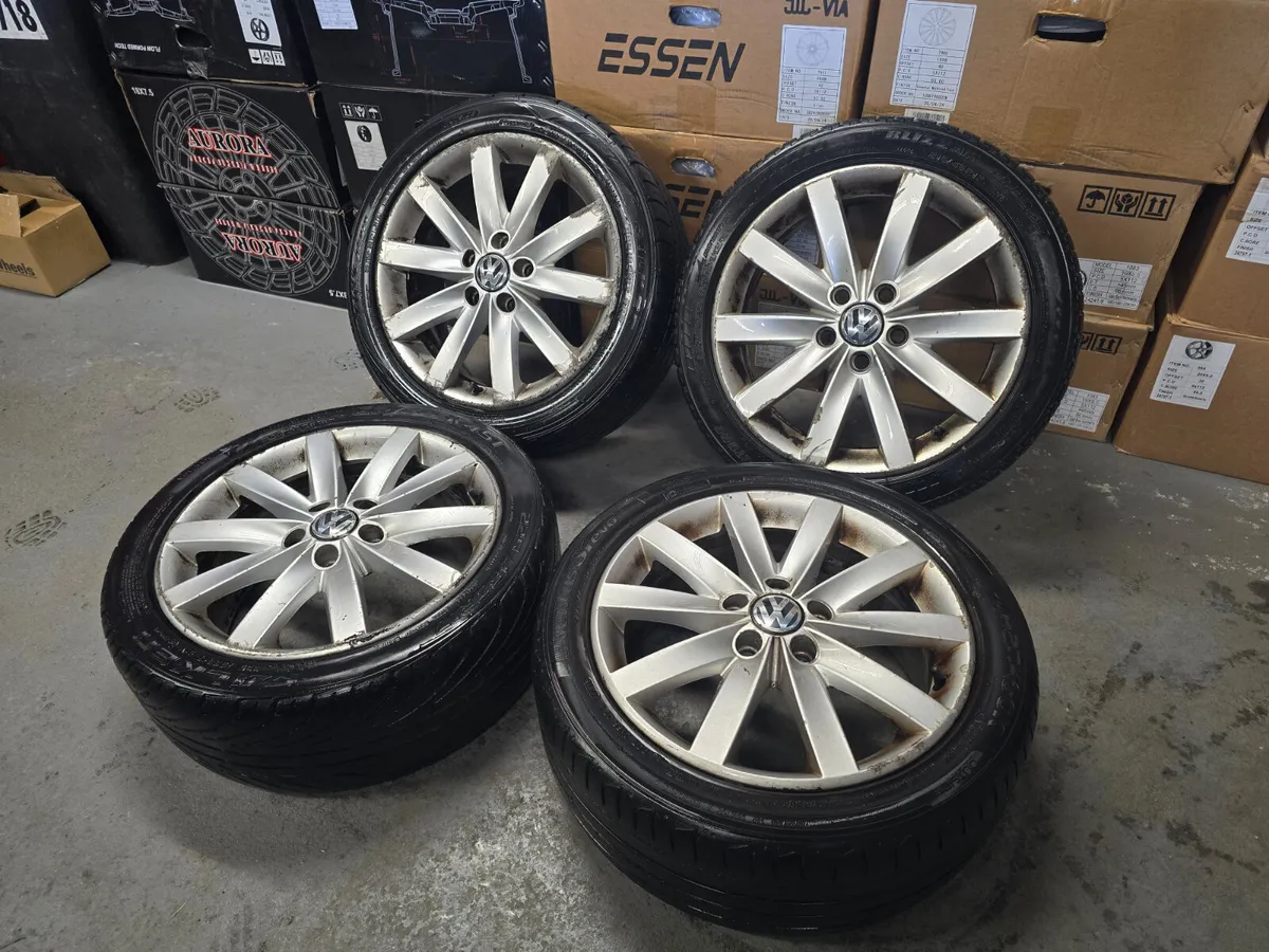 17" Volkswagen Jetta Highline Alloys - Image 2