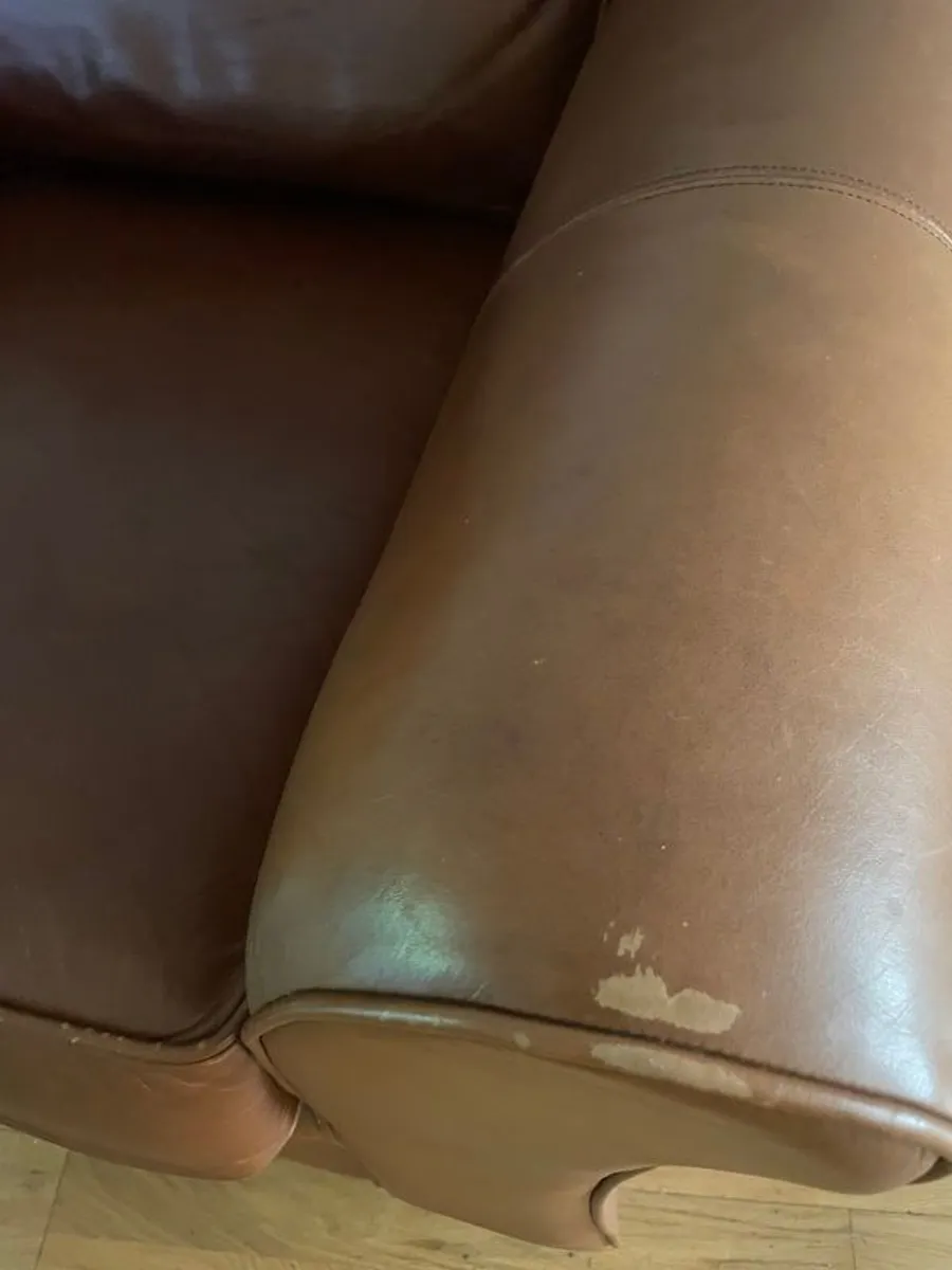 Marks and Spencers leather armchair - Image 4