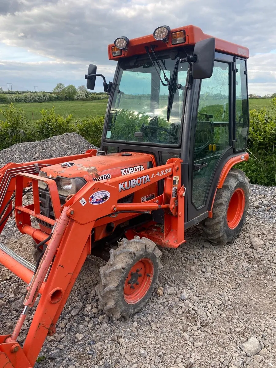 Kubota B2100 - Image 1