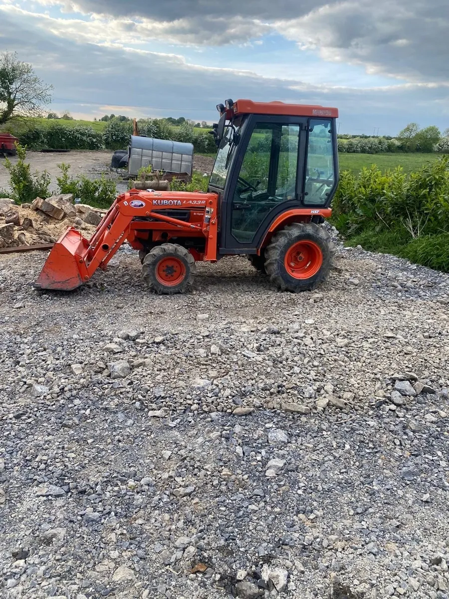 Kubota B2100 - Image 3