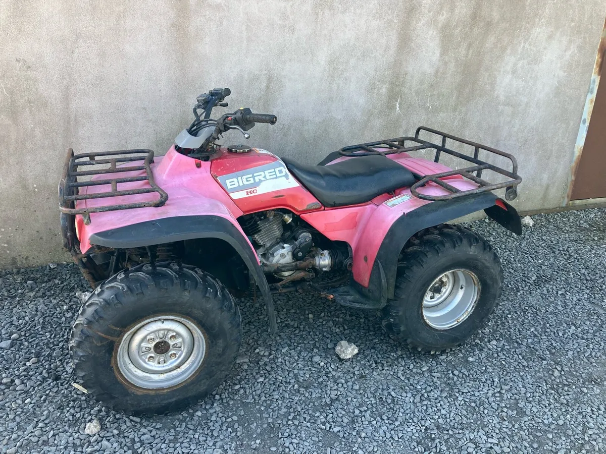 Honda TRX 300 big red 4x4 - Image 2