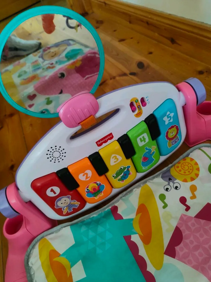 Fisher price kick and play baby gym - Image 2