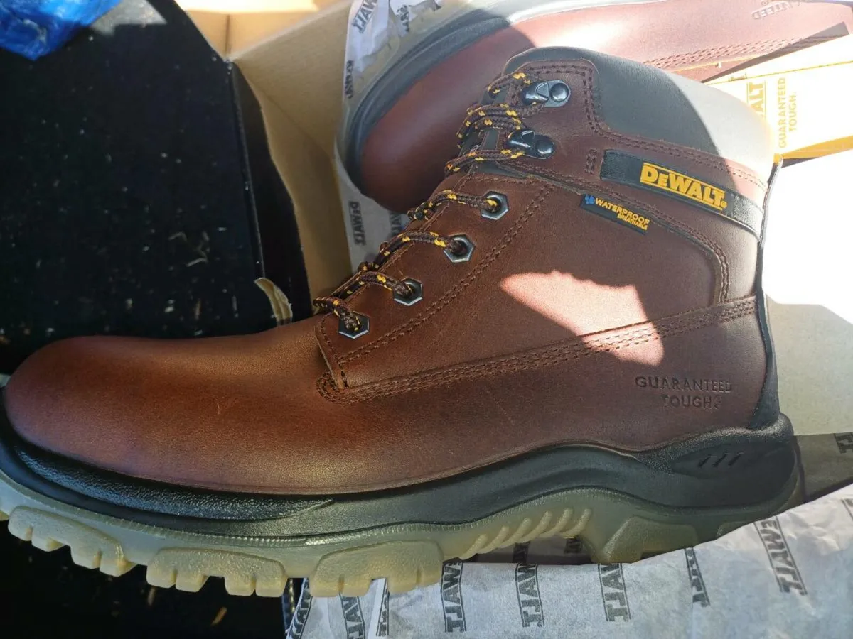 New Unused DeWalt Work Boots - Image 1