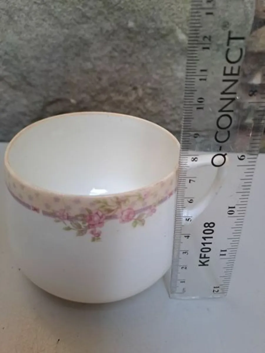 Vintage pink roses cup - Image 4