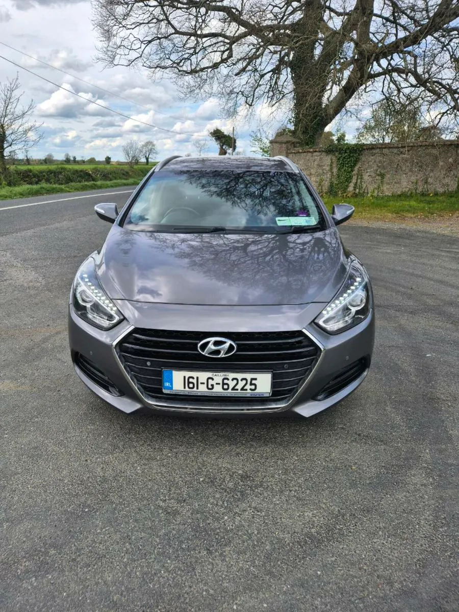 Hyundai i40 crdi Estate - Image 1