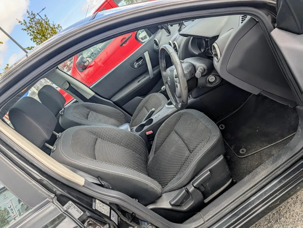 Nissan Qashqai 2009 - Image 3