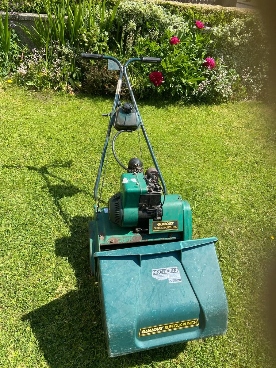 Qualcast.   Mower - Image 1